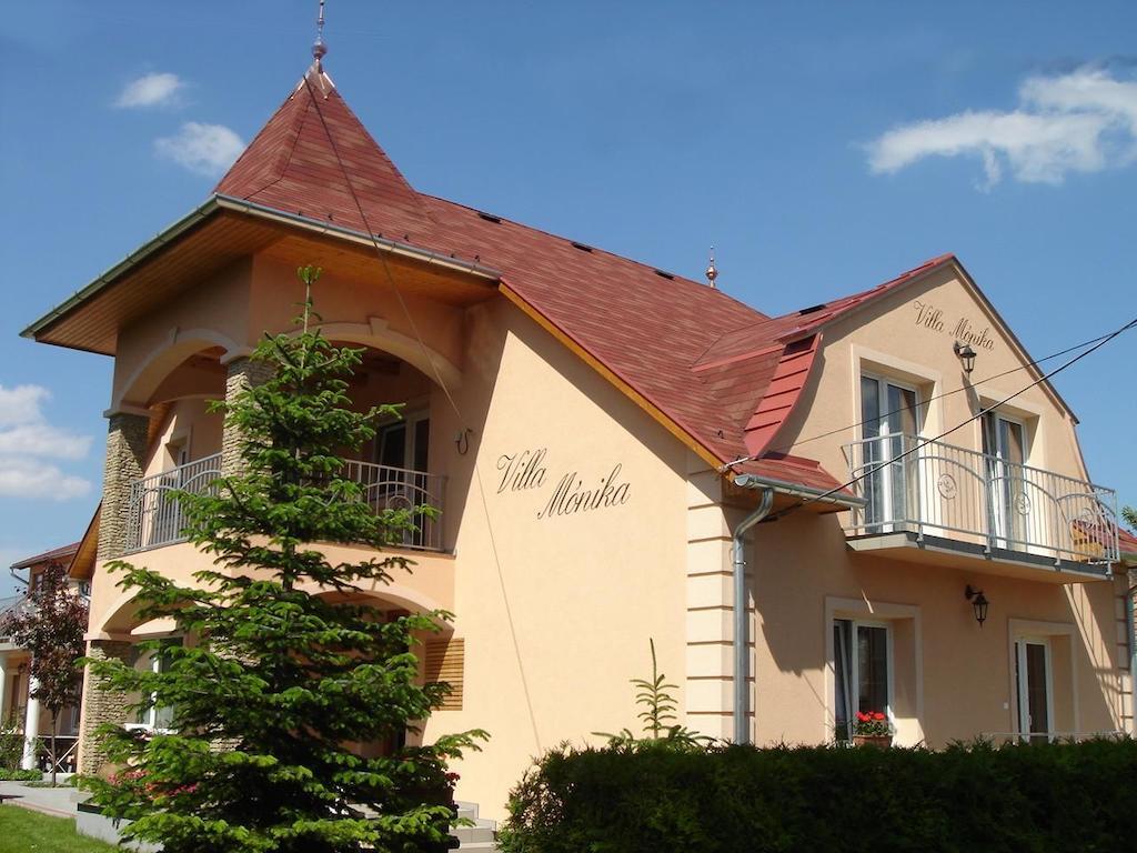 קסזטלי Villa Monika מראה חיצוני תמונה