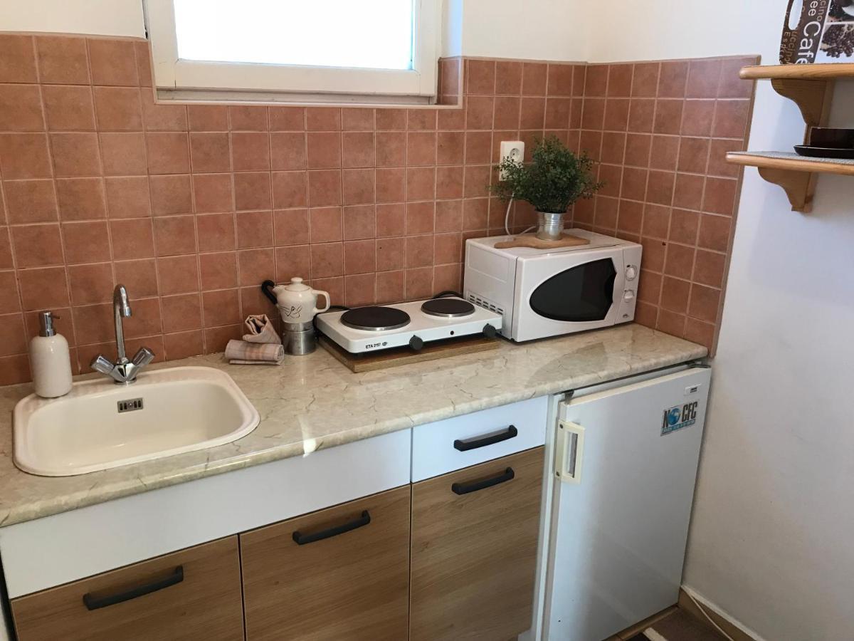 קסזטלי Villa Monika מראה חיצוני תמונה